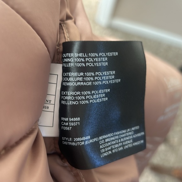 Bernardo sz large packable bibbed winter coat with hood EUC worn once - Picture 9 of 12